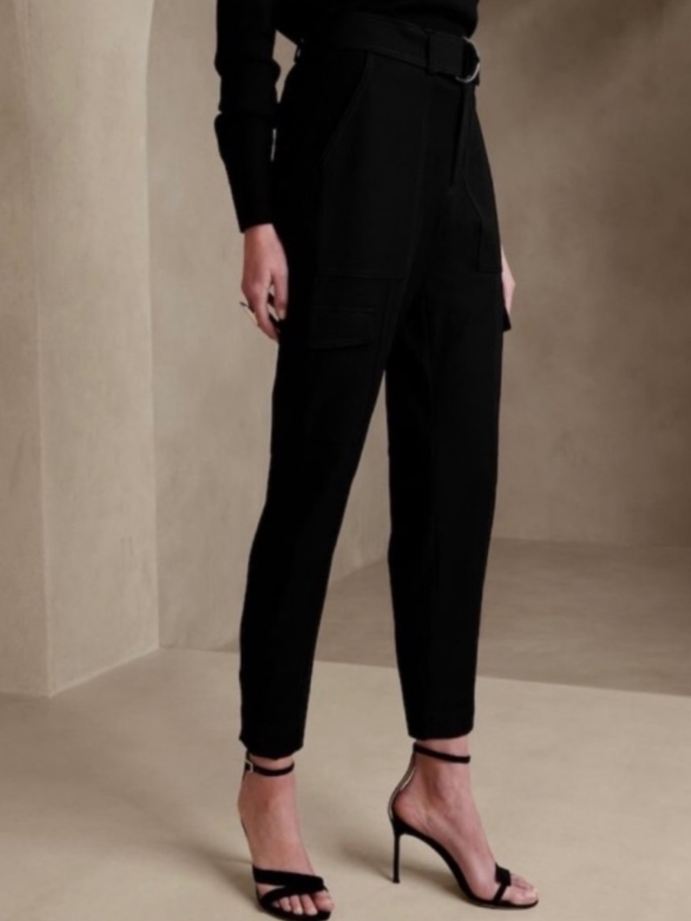 BANANA REPUBLIC SLIM REFINED STRETCH CARGO PANT